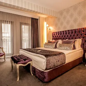 3* Hotel Lucis Pera